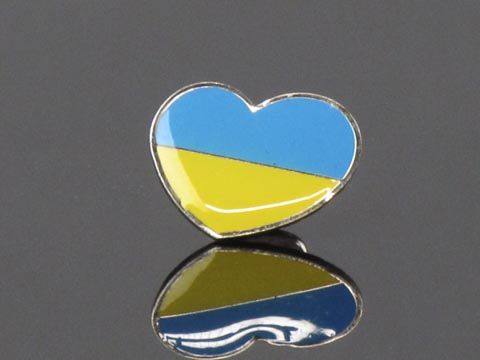 Значок Україна в серці