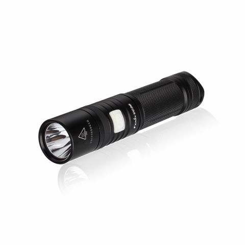 Fenix фонарь UC30