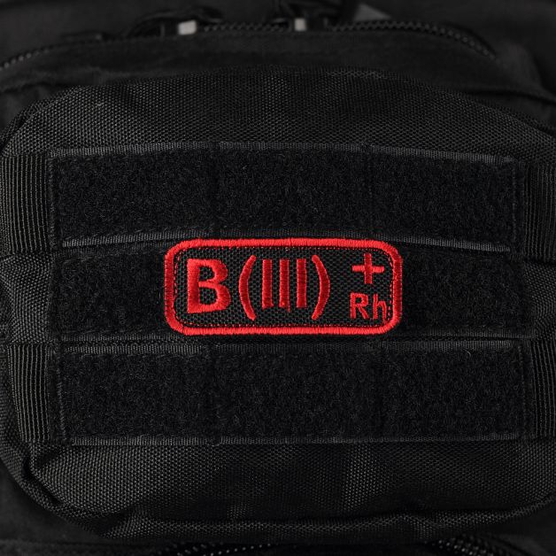 M-Tac нашивка група крові B(III) Rh+ чорно-червона
