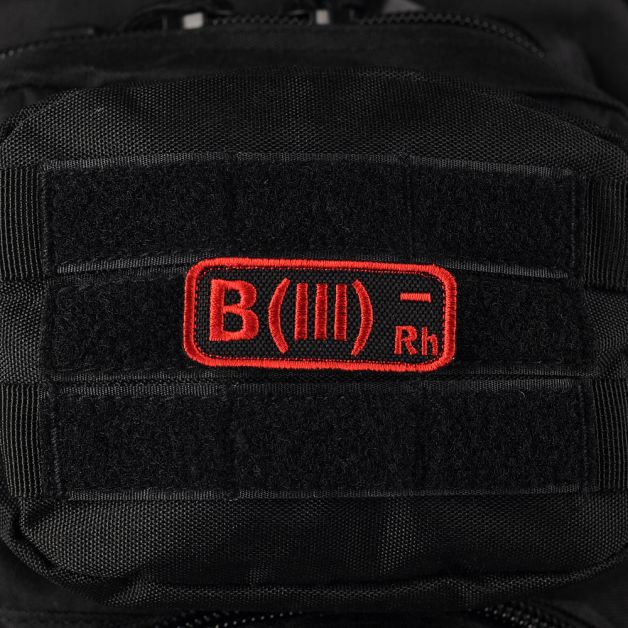 M-Tac нашивка група крові B(III) Rh- чорно-червона
