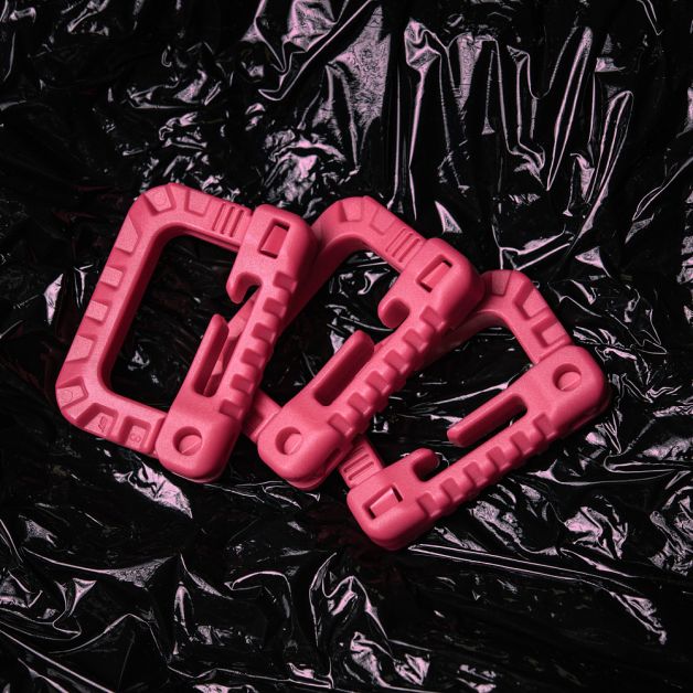 Карабин пластиковый Grimloc Pink